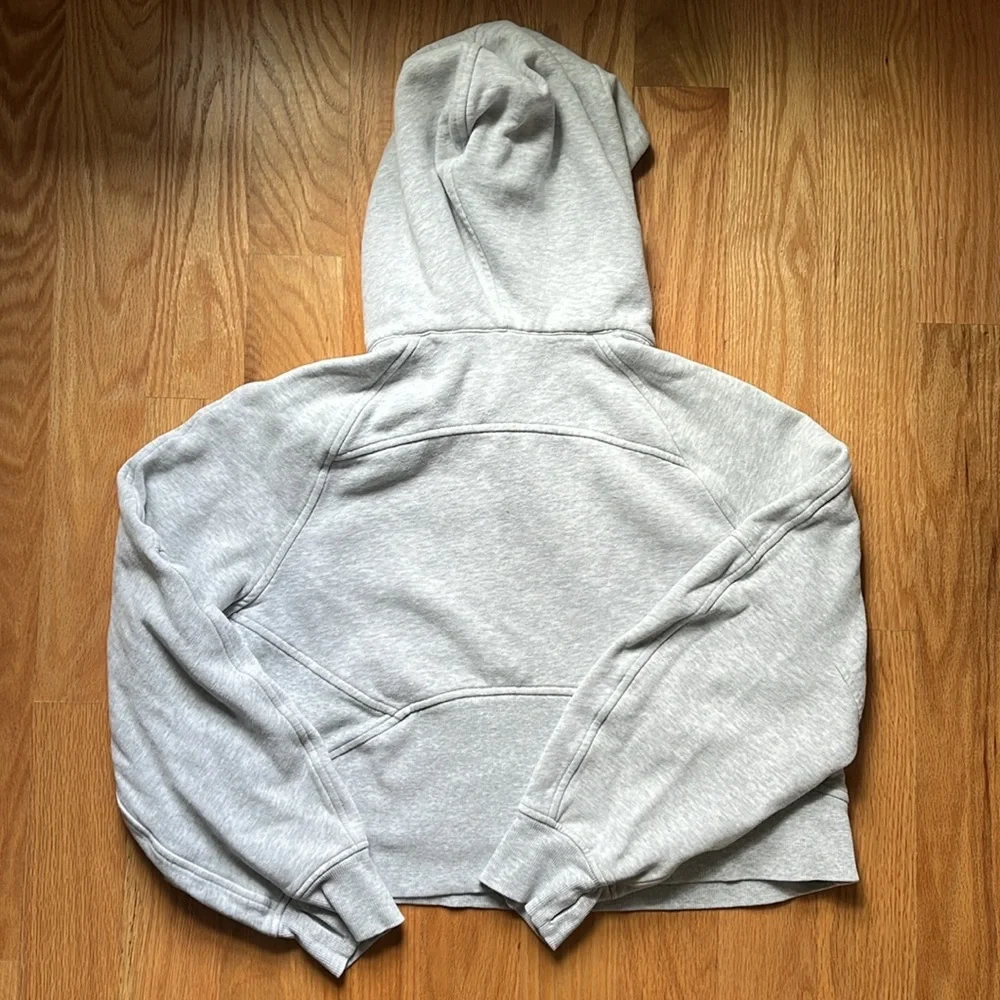 lululemon athletica Light Gray Half-Zip Hoodie Sweatshirt